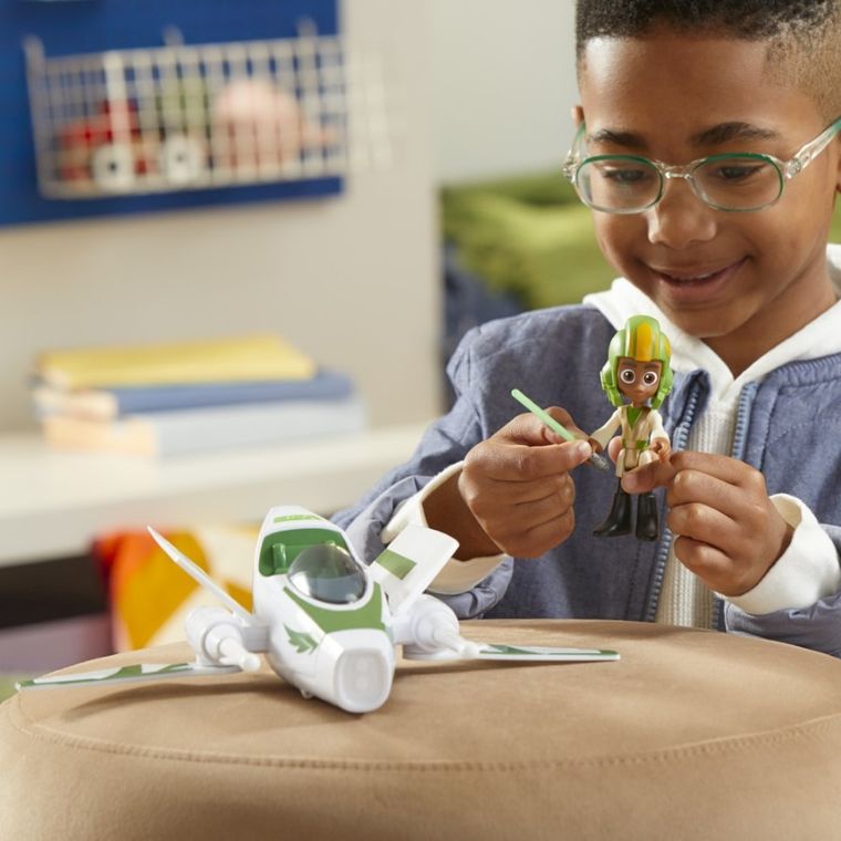 Star Wars, Young Jedi Adventures, Kai Brightstar, figurina cu vehicul