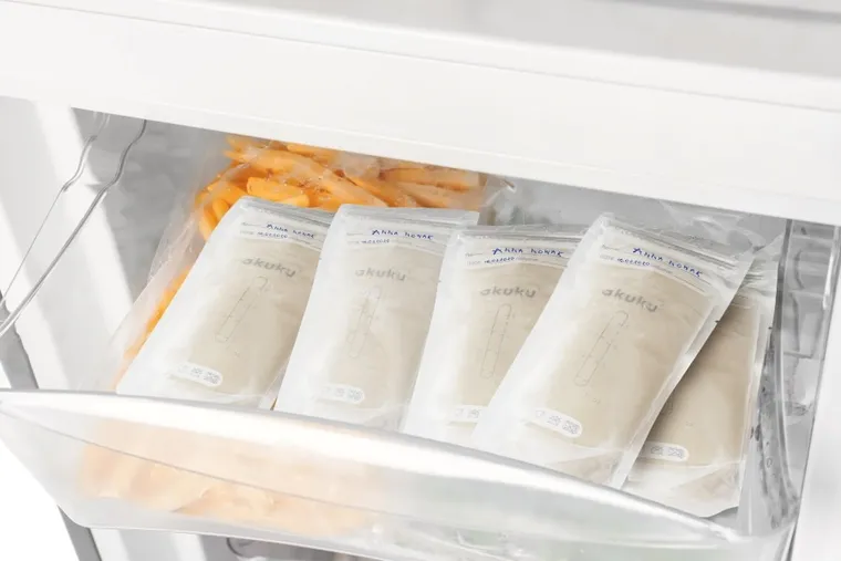 Akuku, pungi pentru stocarea laptelui matern, 30 buc.