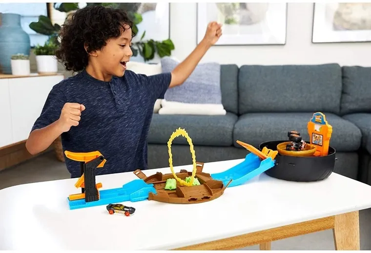 Hot Wheels, Monster Trucks, Stunt Tire, set de joaca