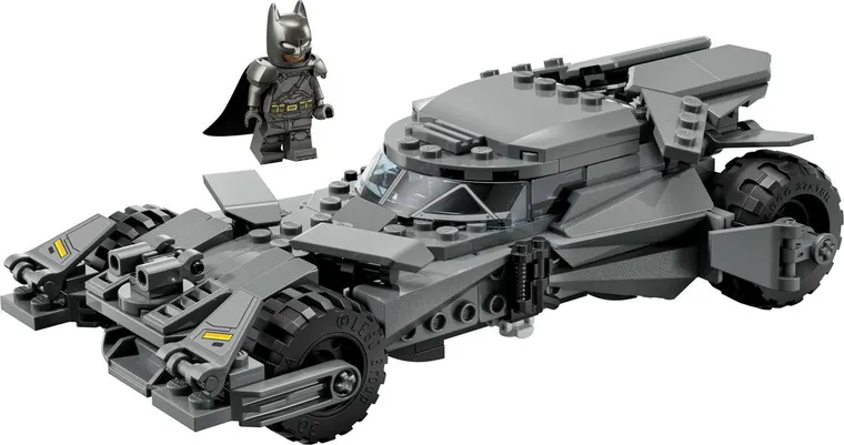 LEGO DC Batman, Batmobilul din Batman vs Superman, 76331