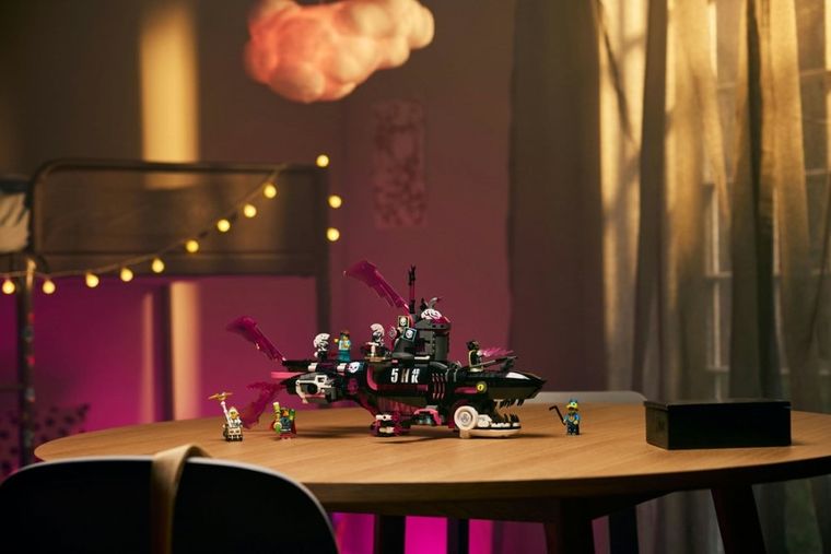 LEGO DREAMZzz, Submarin-rechin de cosmar, 71500