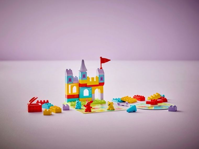 LEGO DUPLO Town, Jocul de la castelul Saltaretei, 10450