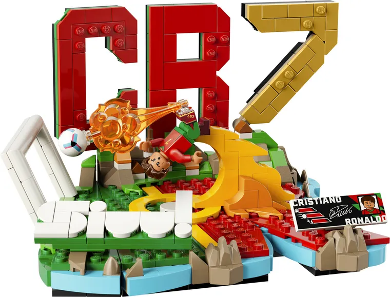 LEGO Editions Football, Cristiano Ronaldo - Momente importante din fotbal, 43012