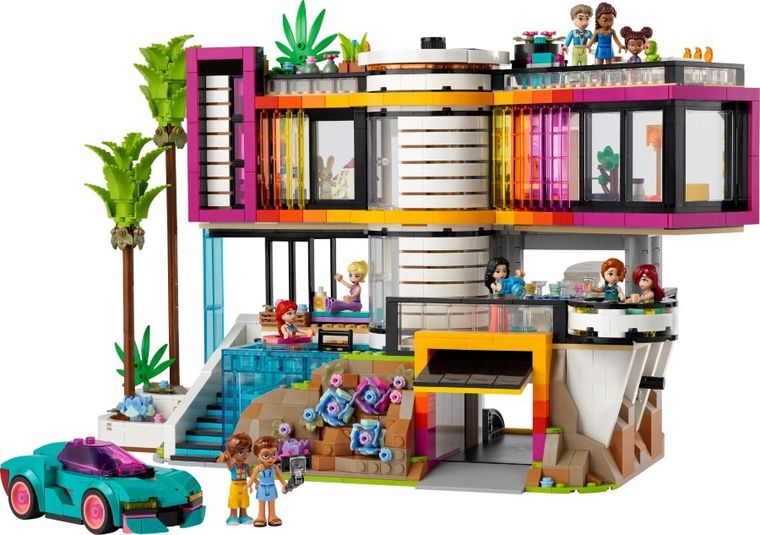LEGO Friends, Resedinta moderna a lui Andrea, 42639