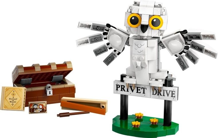 LEGO Harry Potter, Hedwig pe Privet Drive nr. 4, 76425