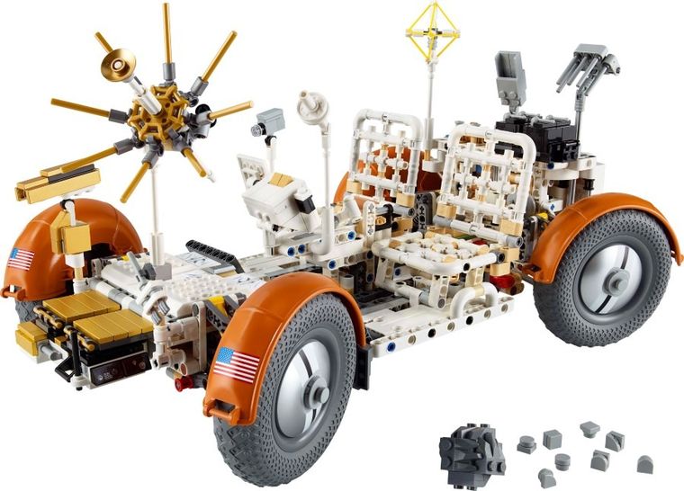 LEGO Technic, Roverul selenar din misiunile NASA Apollo, 42182