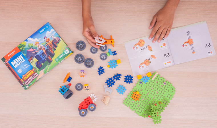 Marioinex, Mini Waffle, Fermier, set de constructie, 110 piese