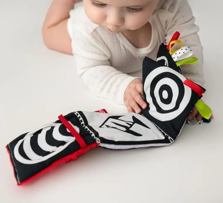 Mom's Care, carticica, jucarie senzoriala contrastanta, rosu