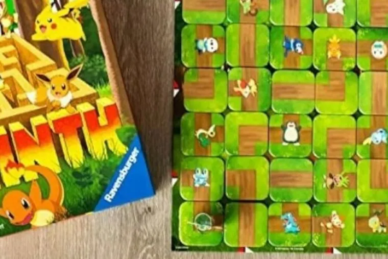 Ravensburger, Labyrinth Pokemon, joc de familie