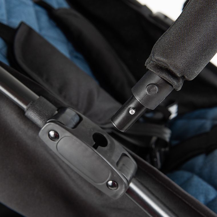 Smiki, Hurricane, carucior sport, albastru-negru