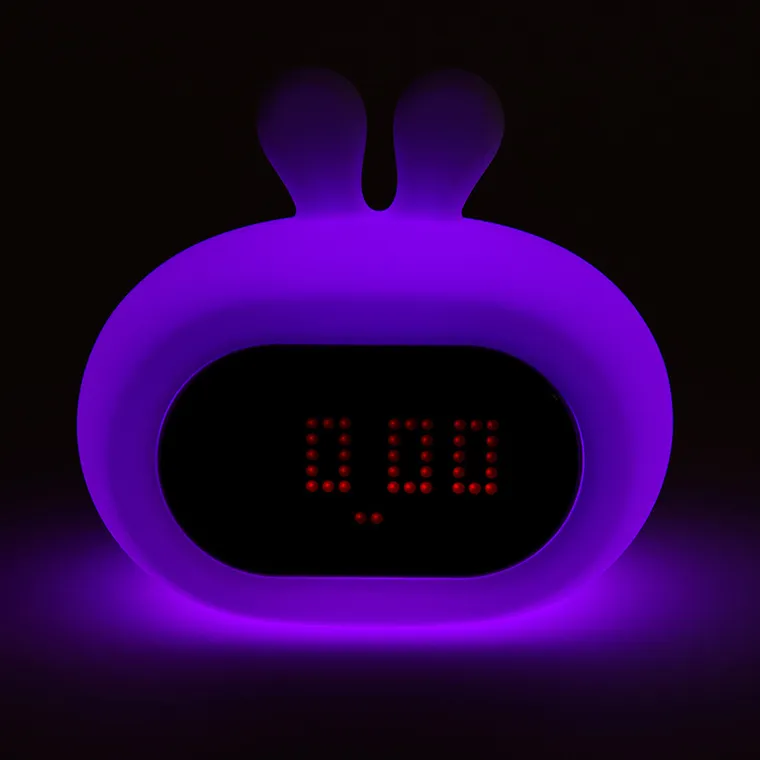 Smiki, Iepuras, lampa din silicon cu LED si ceas