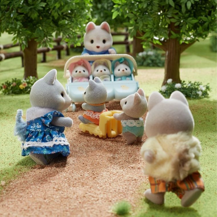 Sylvanian Families, Catelusii gemeni Husky, set de figurine, 5638