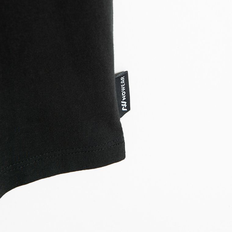 Tricou negru cu croiala relaxed S.W.Smiley NOWEAR