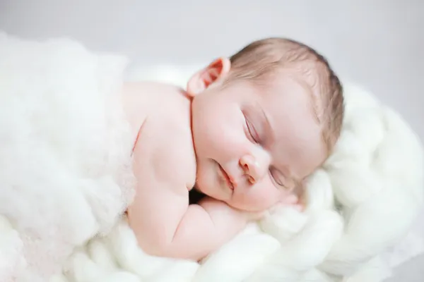 Cat de mult ar trebui sa doarma un copil? 