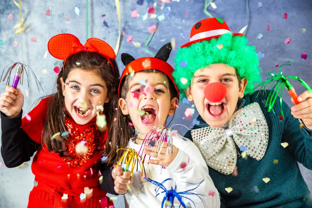 Bal de carnaval pentru copii